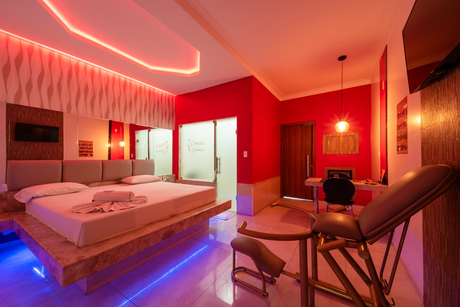 Delirius - Delirius Motel Emotion (3)